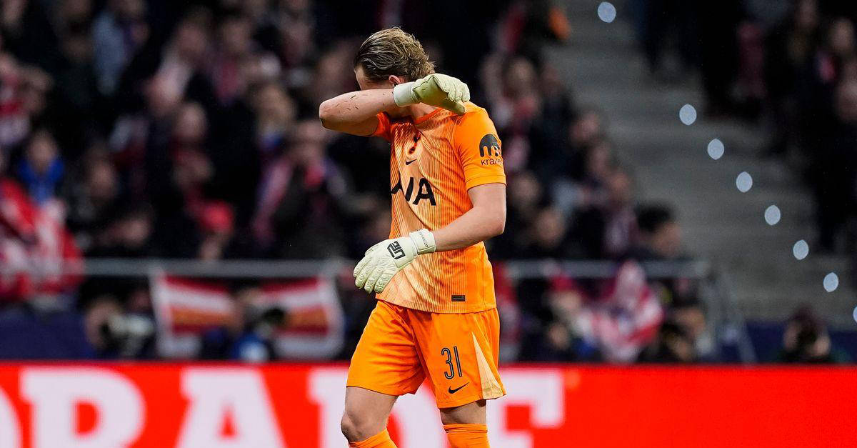 热刺欧冠惨败背后：22岁门将首发仅17分钟被换，心态崩溃引热议